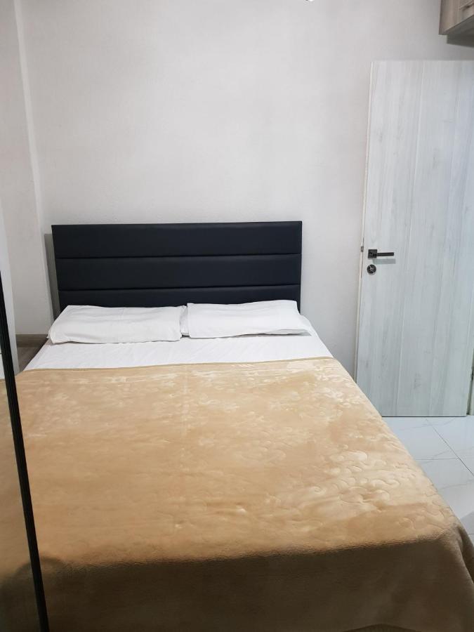 D&B Apartment 3 Paralía Eksteriør bilde